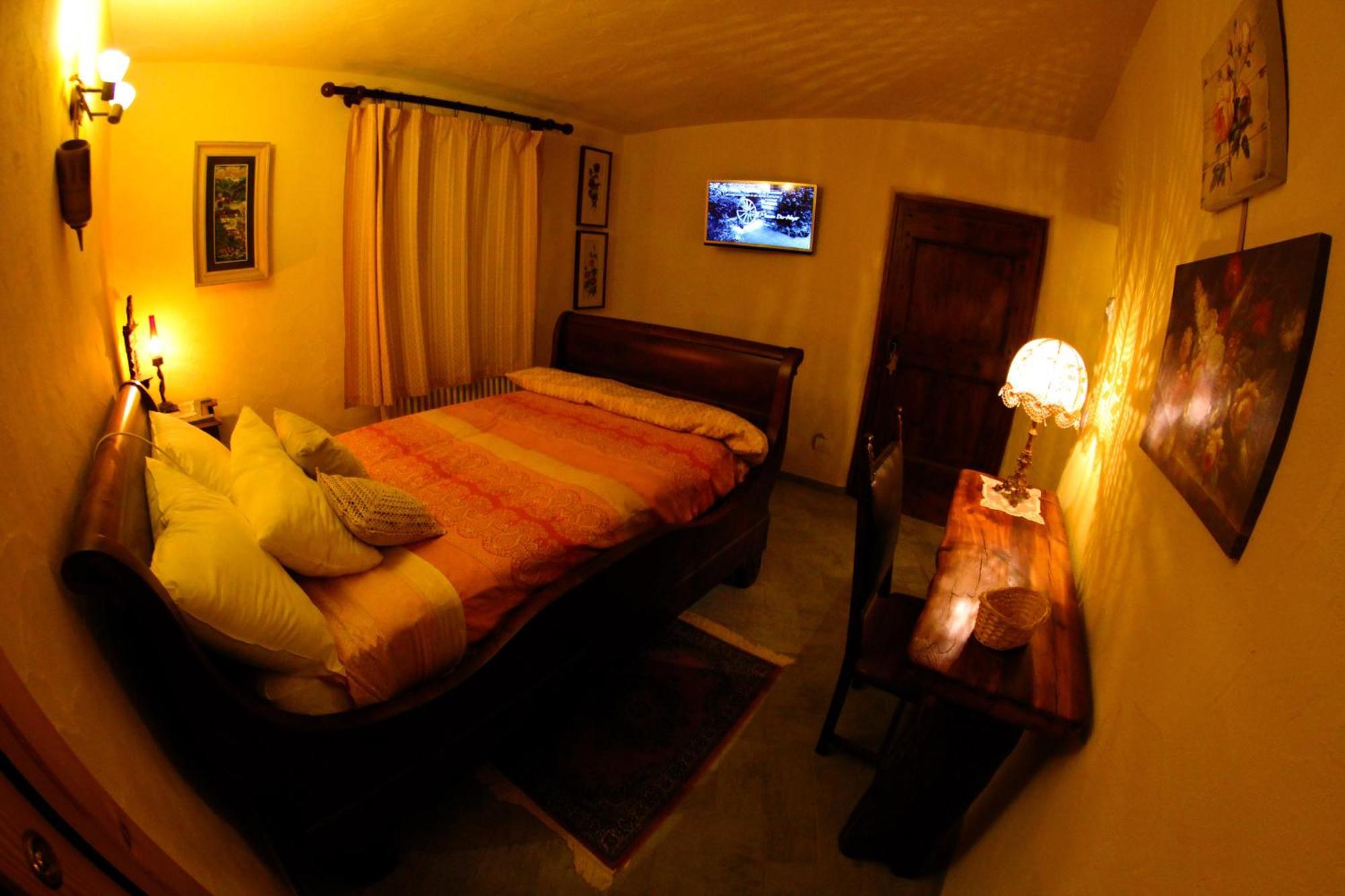 Guest house Maison Du-noyer Et Tables D'hotes