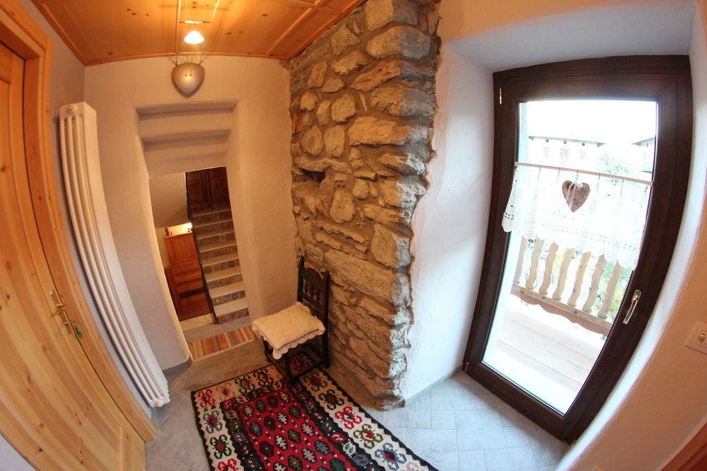 Maison Du-noyer Et Tables D'hotes Guest house Aosta