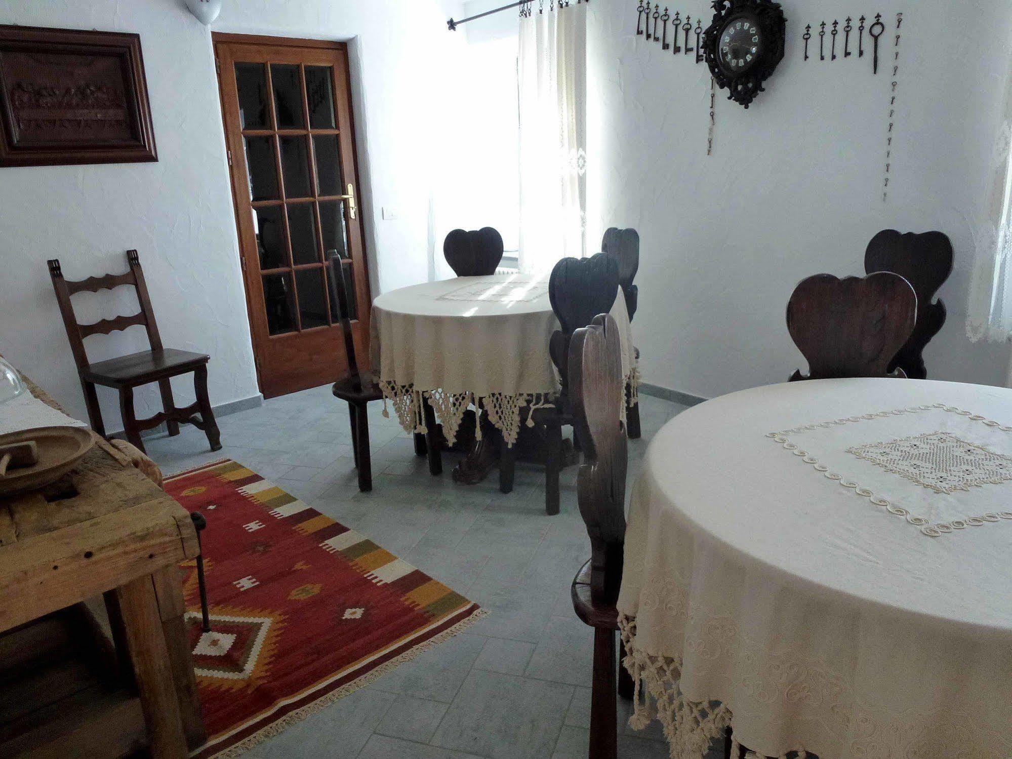 Maison Du-noyer Et Tables D'hotes 2* Aosta